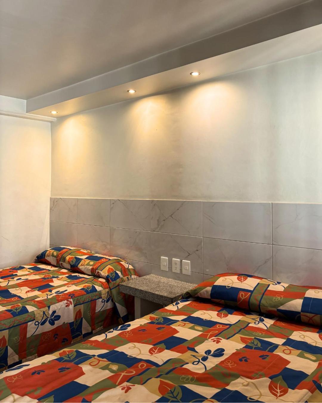 Hotel Arboledas Industrial Гуадалахара Екстериор снимка