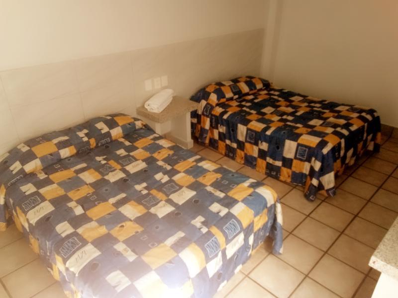 Hotel Arboledas Industrial Гуадалахара Екстериор снимка